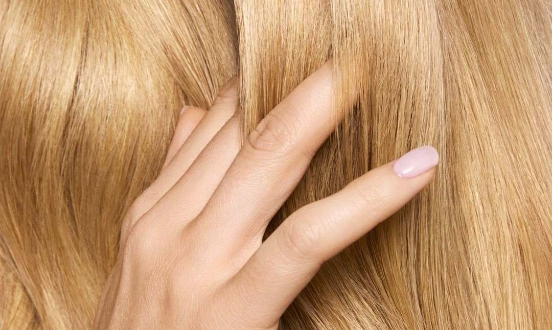 Cuál es el tono de pelo crochet blonde y a quién favorece| L'Oréal Paris